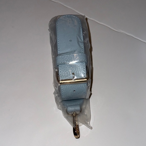 Ariel Okin X Neely & Chloe Floral Top-Handle Shoulder Bag in Light Blue - Picture 2 of 12